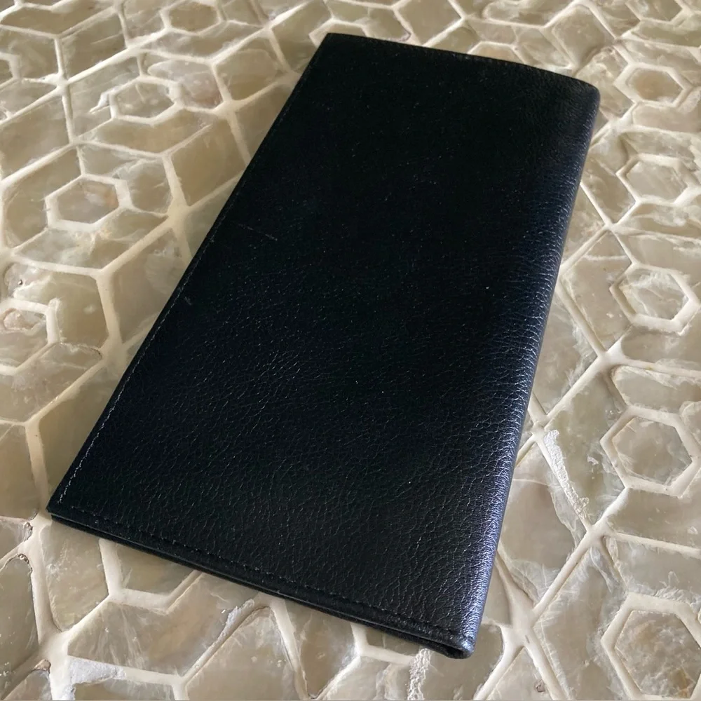 Buxton Black Leather Mellow Touch Cowhide Credit Card Passport Wallet